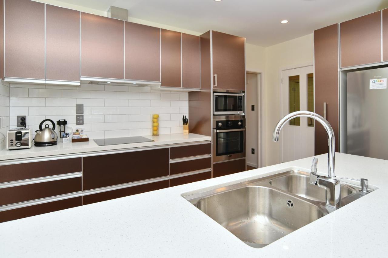 Clyde 106 - Christchurch Holiday Homes المظهر الخارجي الصورة